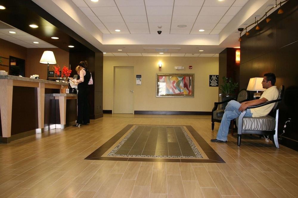 Hampton Inn Visalia Exteriör bild